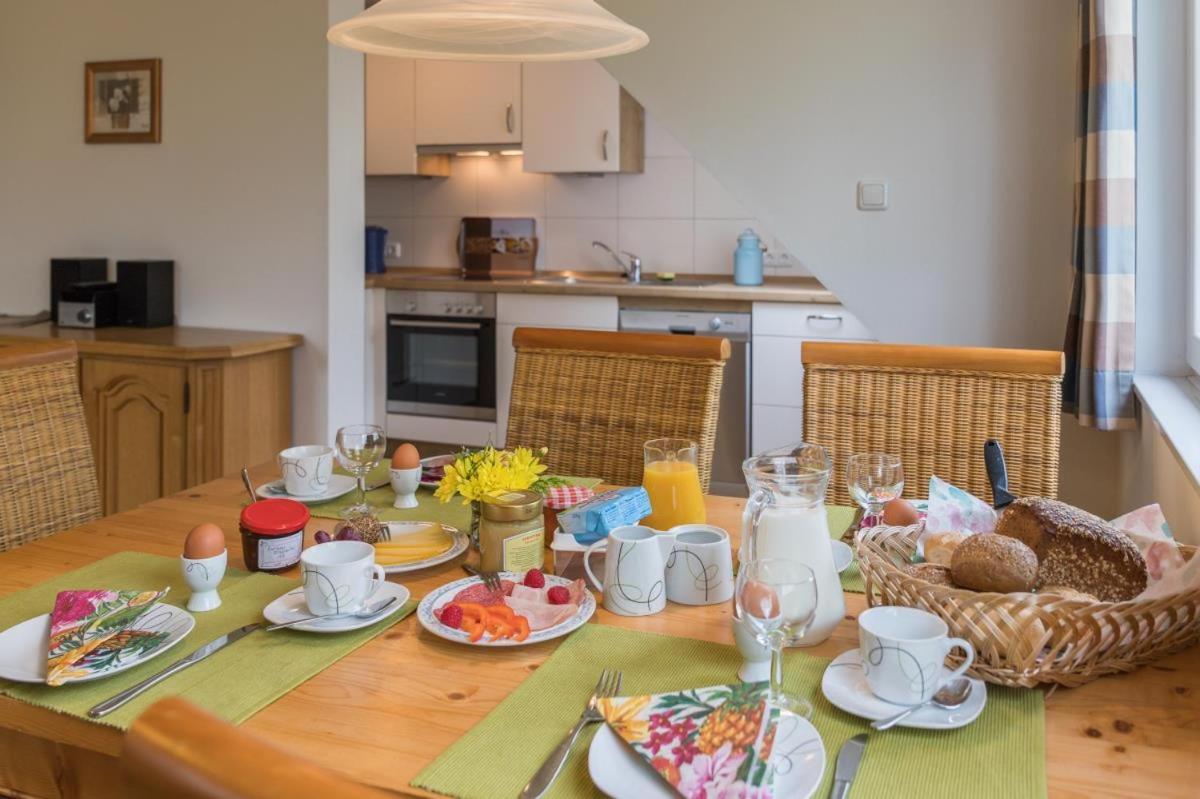 شقة Friesenhof Janssen - Urlaub Auf Dem Bauernhof نايهالينجازييل المظهر الخارجي الصورة
